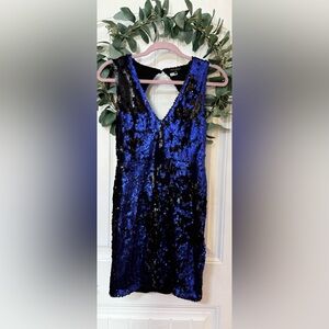 💫 Shinestar Sequin Open Back Mini‎ Dress
